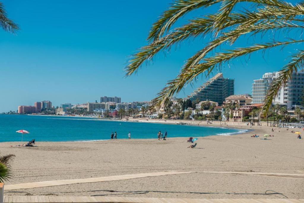 Puerto Marina - Scandinavian 1 Bedroom Apartment